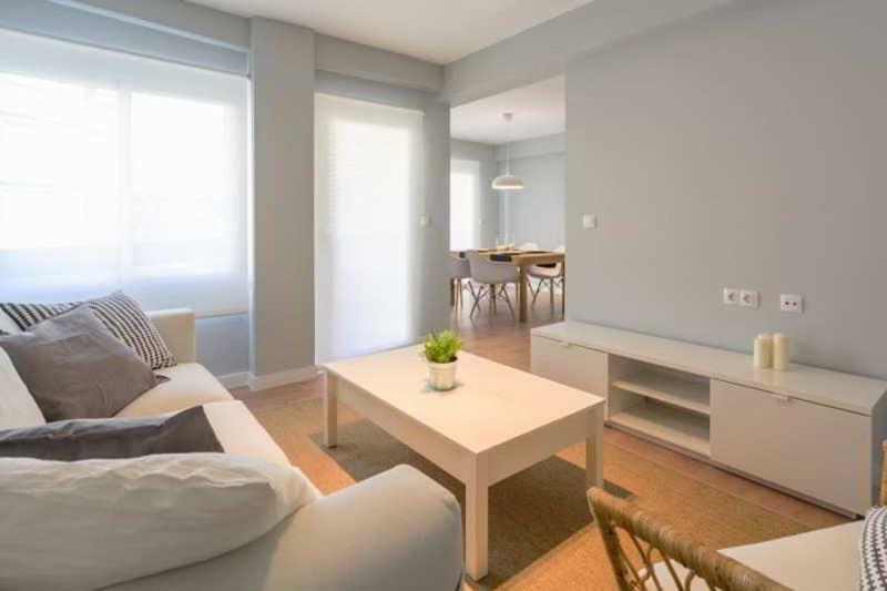 Appartamento Apartamento Moderno En Pleno Centro De Castellon. Castellón de la Plana Esterno foto